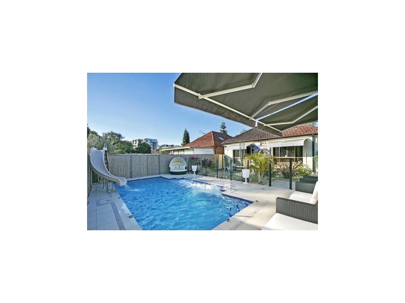 15 Alfred Street, Clemton Park NSW 2206