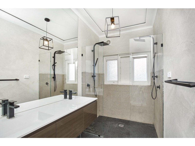 21 Poole Street, Kingsgrove NSW 2208