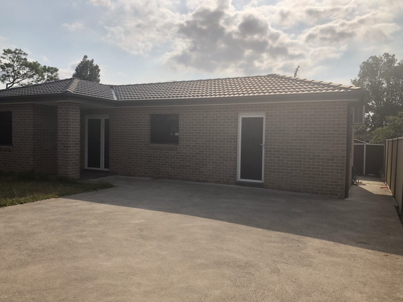 Grannyflat/175 Harrow  Road, Berala NSW 2141