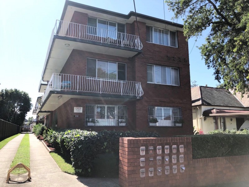 1/69 Warren Road, Marrickville NSW 2204