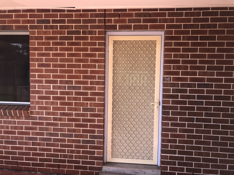 B/64 Park Road, Carlton NSW 2218