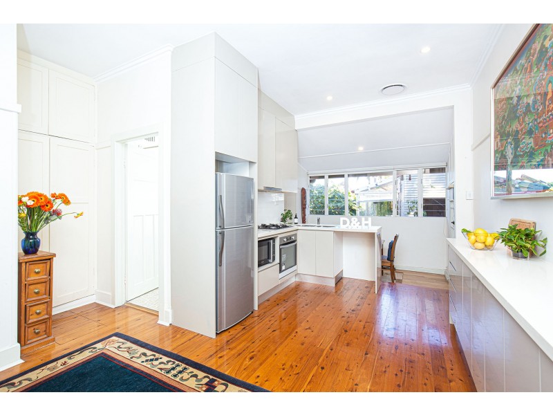 38 Station Street, Tempe NSW 2044