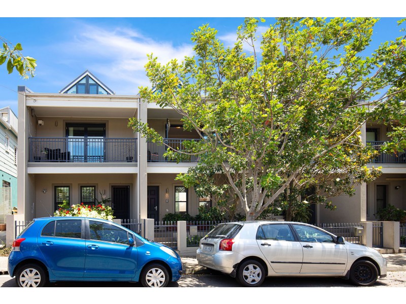 55 Crown  Street, St Peters NSW 2044