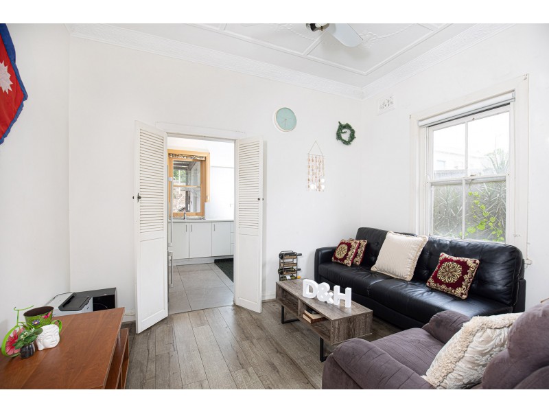 6 Denman Street, Hurstville NSW 2220