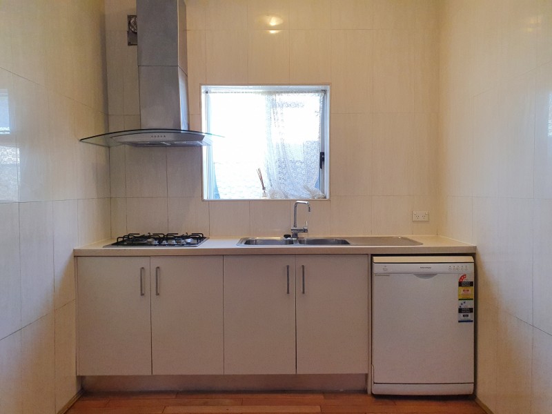 1/18 Shirlow Street, Marrickville NSW 2204