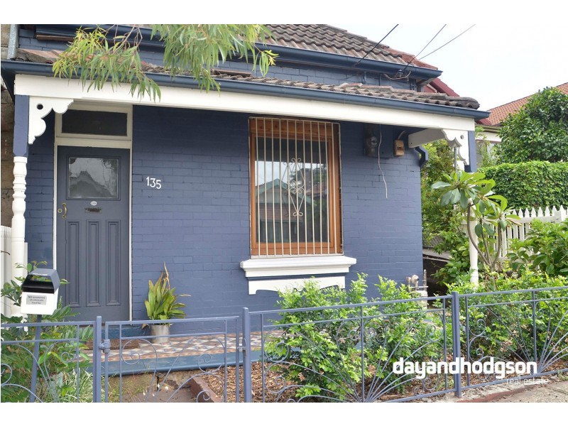 135 Unwins Bridge Road, Tempe NSW 2044