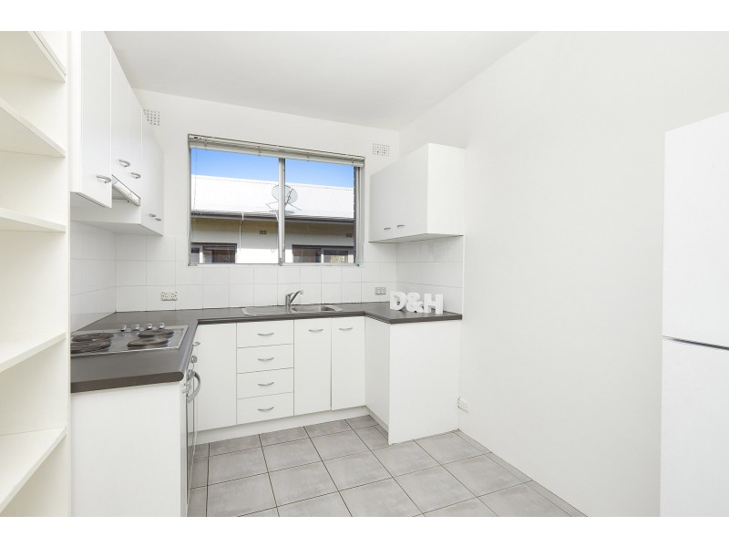 9/15 Woodcourt Street, Marrickville NSW 2204