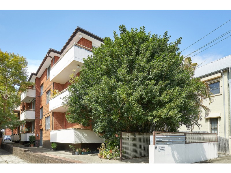 9/15 Woodcourt Street, Marrickville NSW 2204