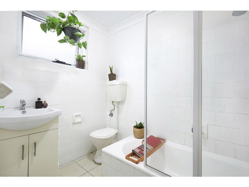 24/2-4 Wrights Avenue, Marrickville NSW 2204