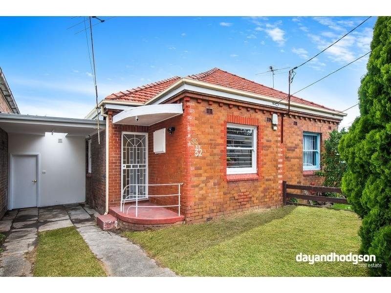 32 Carrington Road, Marrickville NSW 2204