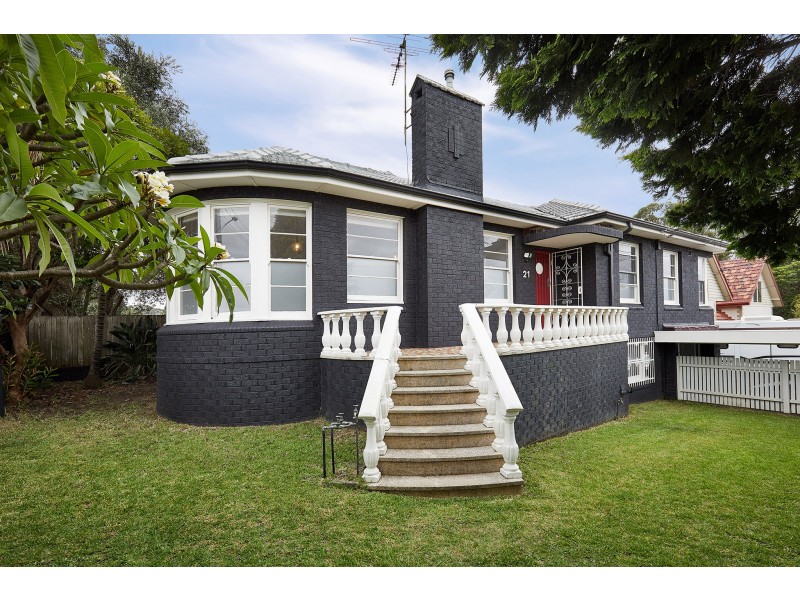21 Poole Street, Kingsgrove NSW 2208