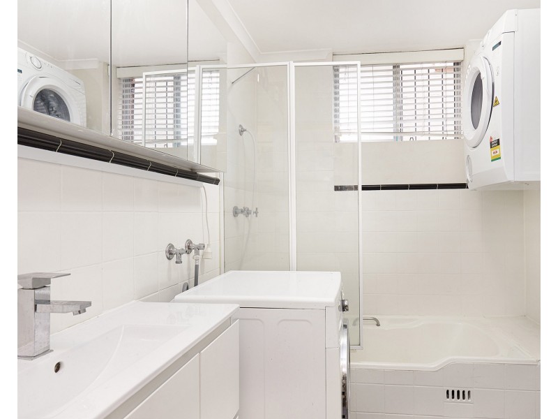 1/15 Woodcourt Street, Marrickville NSW 2204