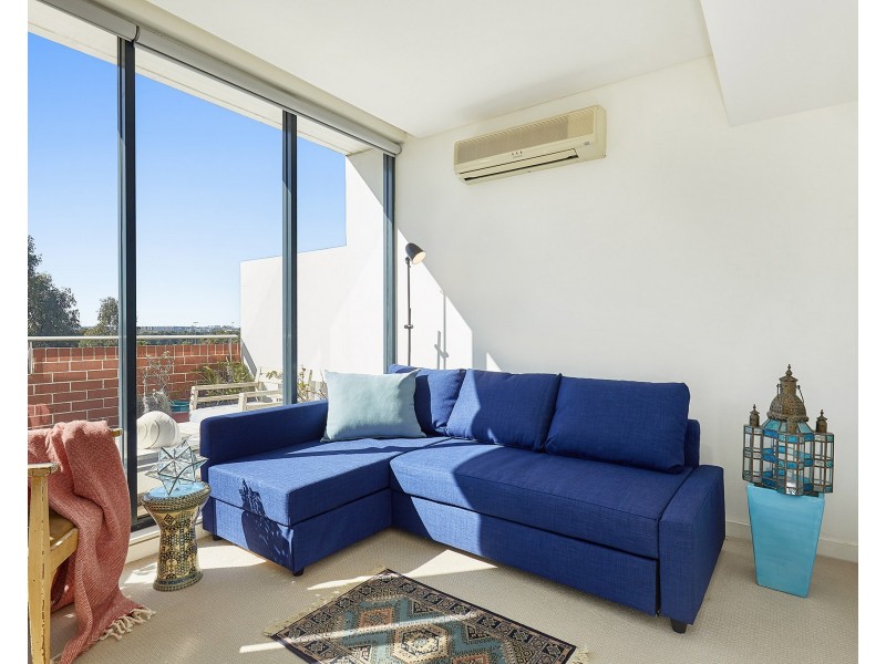 807/2 Brodie Spark Drive, Wolli Creek NSW 2205