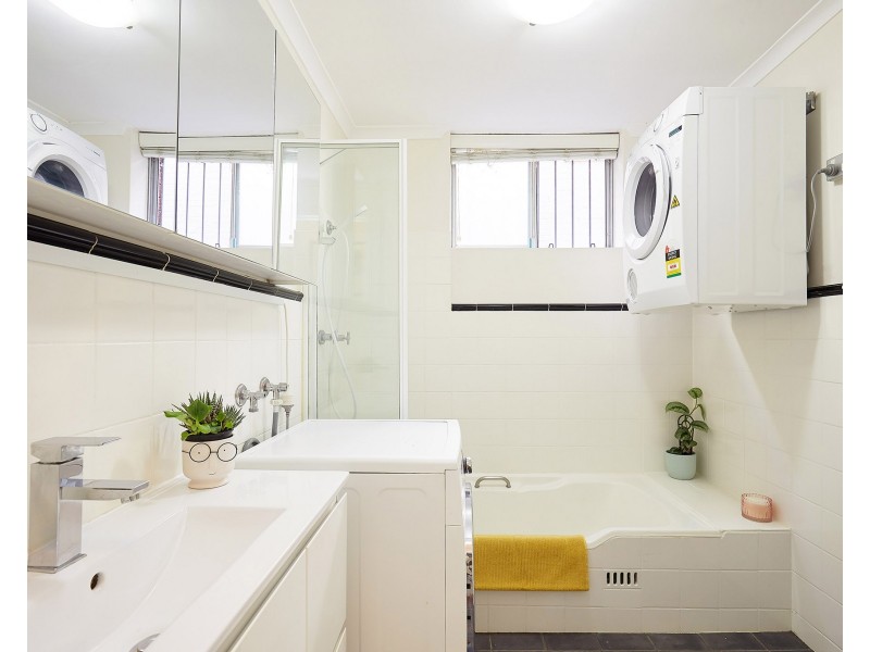 1/15 Woodcourt Street, Marrickville NSW 2204