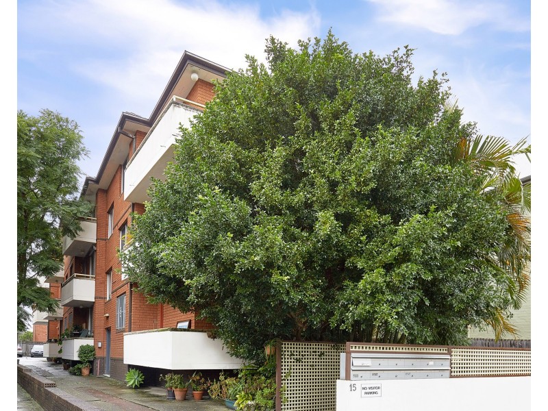 1/15 Woodcourt Street, Marrickville NSW 2204