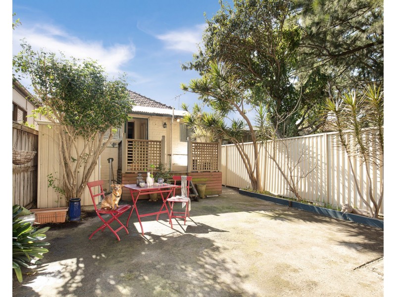2 Edgar Street, Tempe NSW 2044
