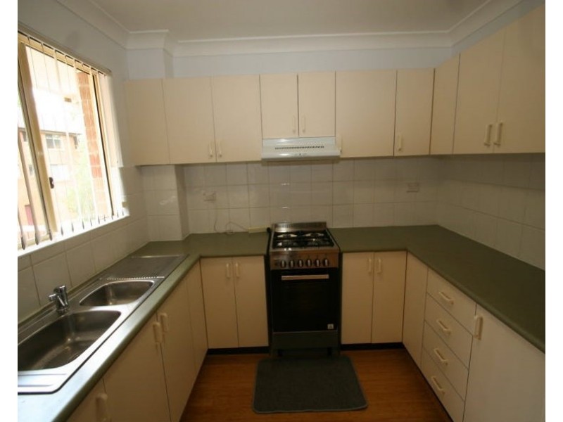 10/19-23 Hardy Street, Fairfield NSW 2165