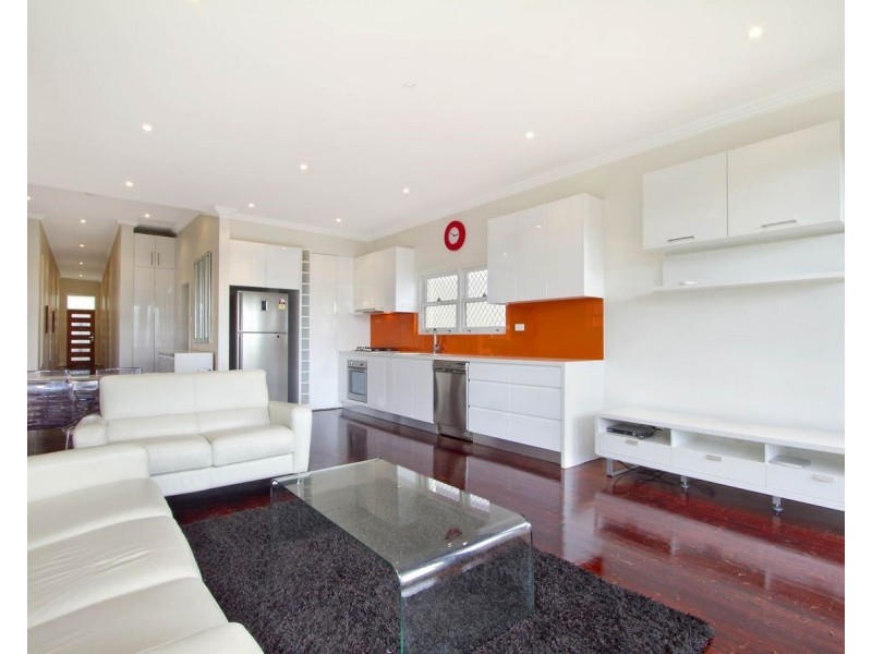 11 Lymerston Street, Tempe NSW 2044