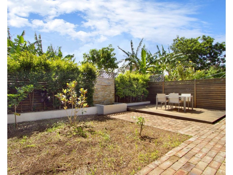 11 Lymerston Street, Tempe NSW 2044