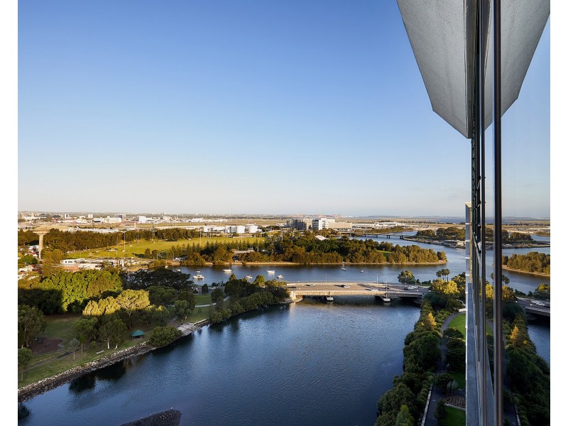 1810/20 Chisholm Street, Wolli Creek NSW 2205