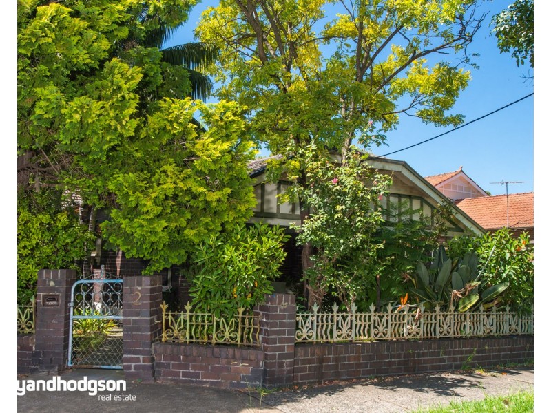 2 Ivanhoe Street, Croydon NSW 2132
