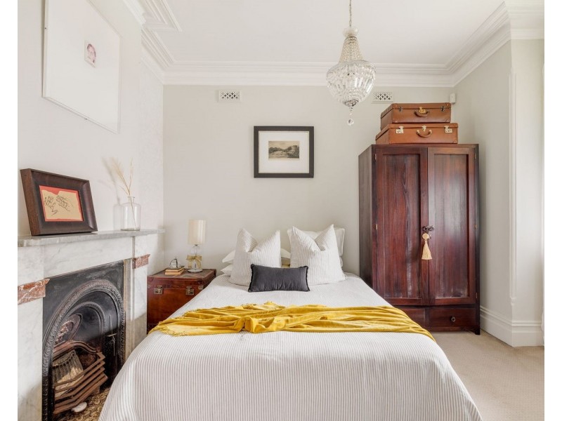 5 Frederick Street, St Peters NSW 2044