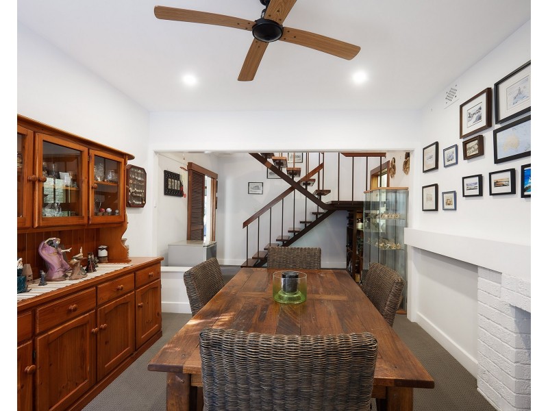 70 Rosebank Avenue, Kingsgrove NSW 2208