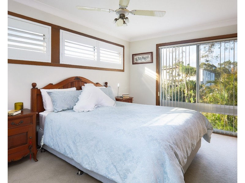 70 Rosebank Avenue, Kingsgrove NSW 2208