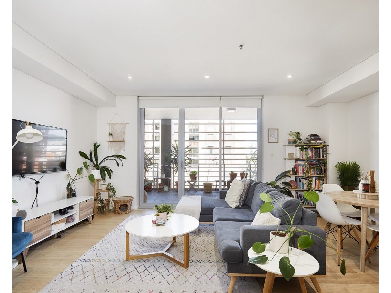 702C/8 Bourke Street, Mascot NSW 2020