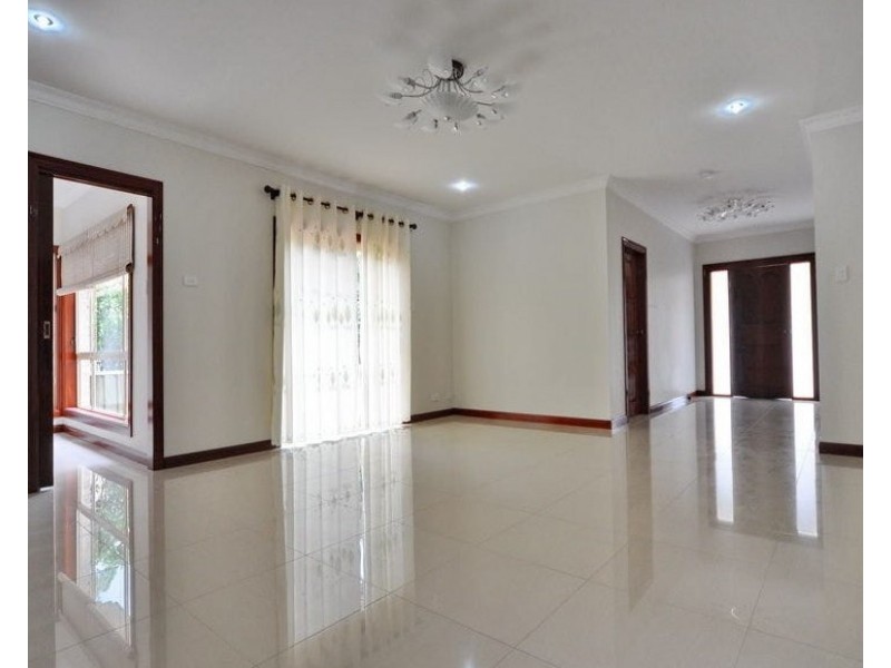 2A Tanderra Avenue, Carlingford NSW 2118