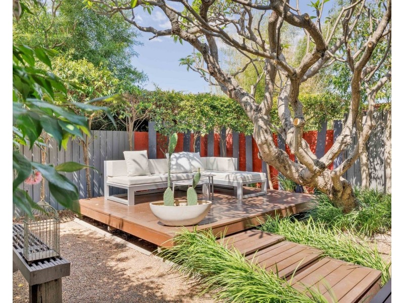 5 Frederick Street, St Peters NSW 2044