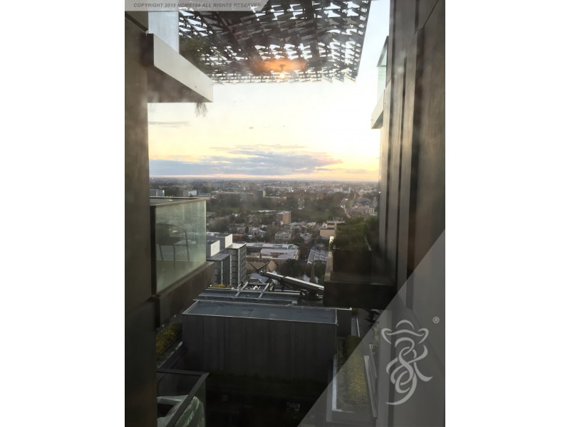 2402.1/3 Carlton Street, Chippendale NSW 2008