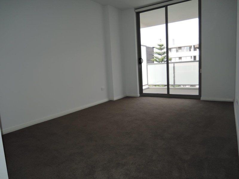 B33/1-9 Broadway, Punchbowl NSW 2196