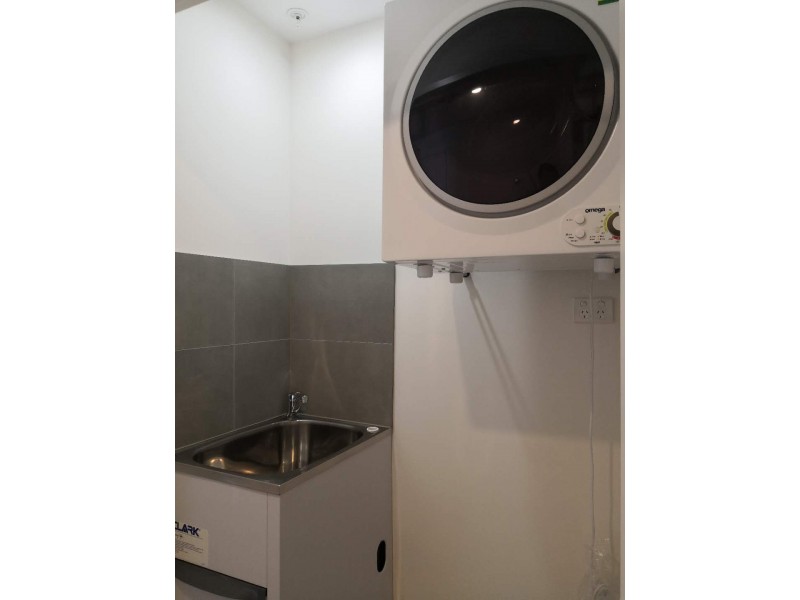 B409/566-594 Princes Highway, Kirrawee NSW 2232