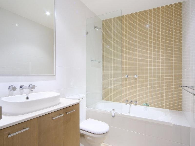 604/88 Rider Boulevard, Rhodes NSW 2138