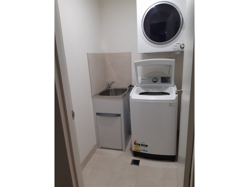 507/7 Village  Place, Kirrawee NSW 2232