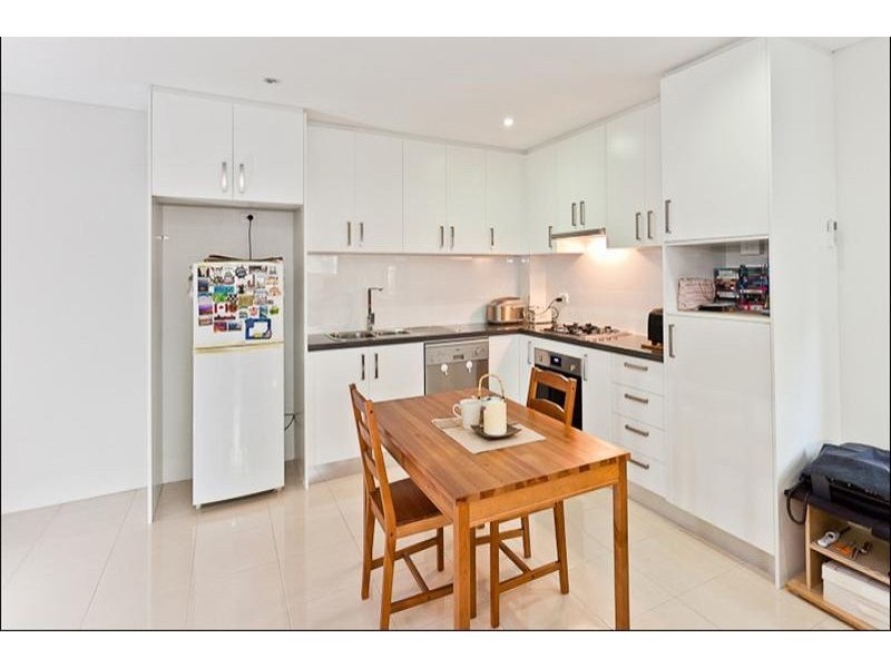 1/33 Hampden Road, Artarmon NSW 2064