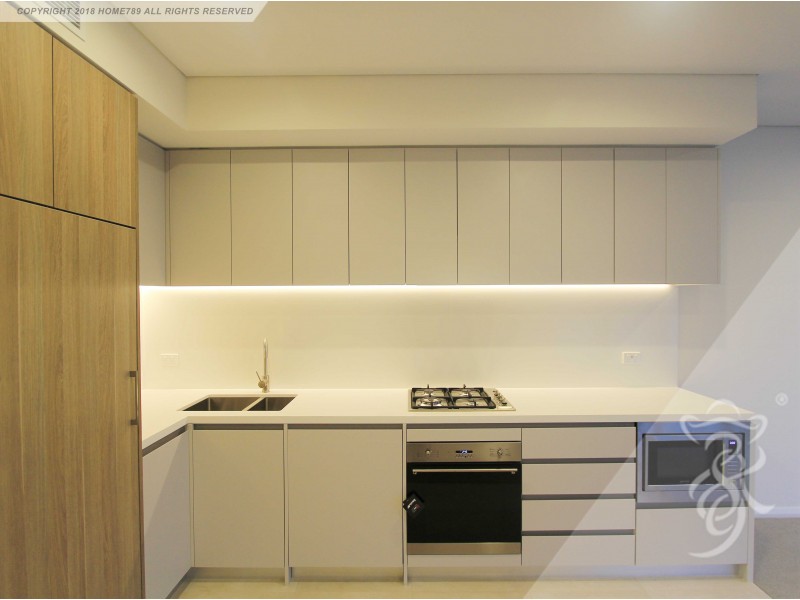 A1007/3 village Place, Kirrawee NSW 2232