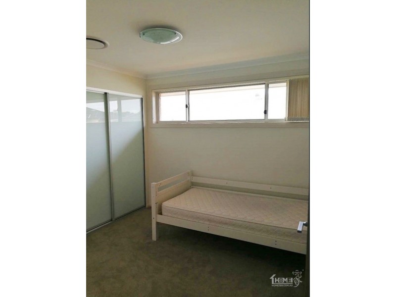 7 Galileo Street, Campbelltown NSW 2560