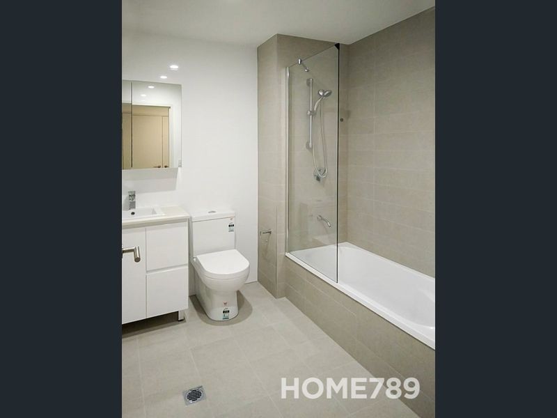 725/2E Charles Street, Canterbury NSW 2193