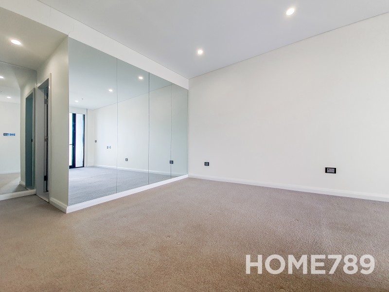 D2007/1D Greenbank  Street, Hurstville NSW 2220