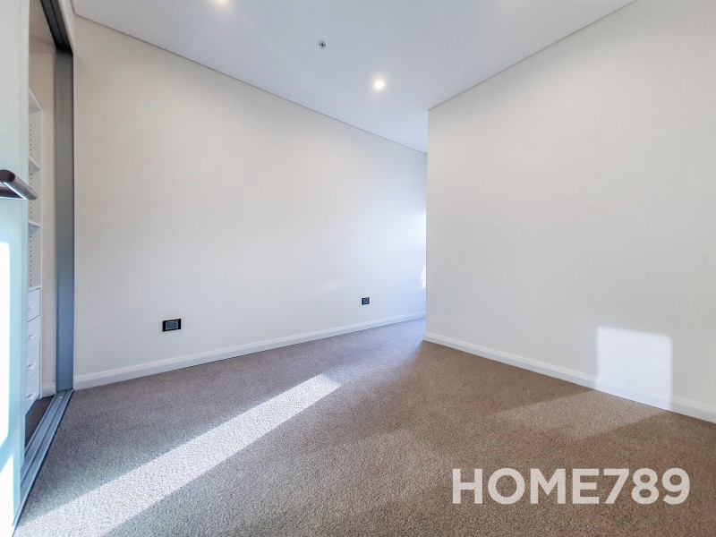 D2007/1D Greenbank  Street, Hurstville NSW 2220