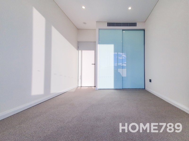 D2007/1D Greenbank  Street, Hurstville NSW 2220