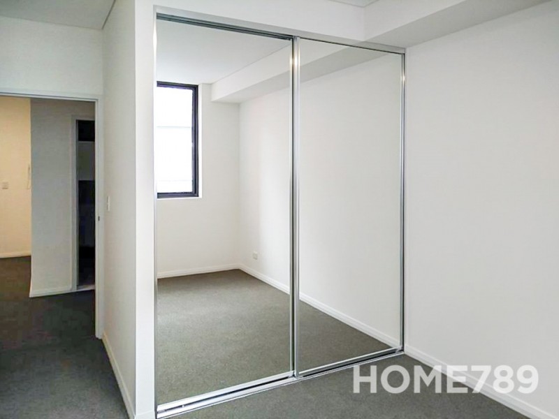 425/2E Charles Street, Canterbury NSW 2193