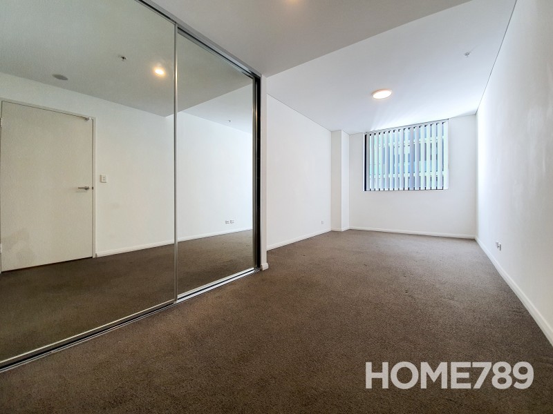 425/2E Charles Street, Canterbury NSW 2193