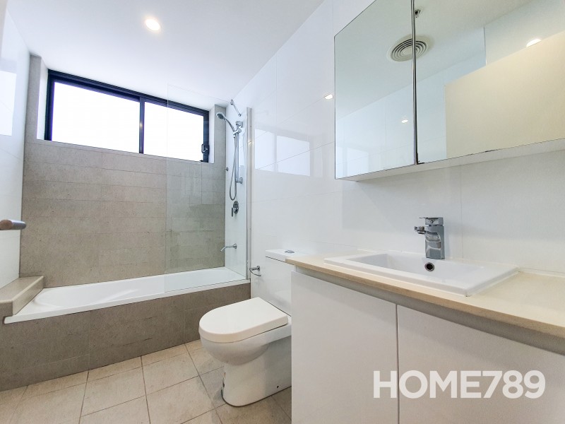 821/2D Charles Street, Canterbury NSW 2193