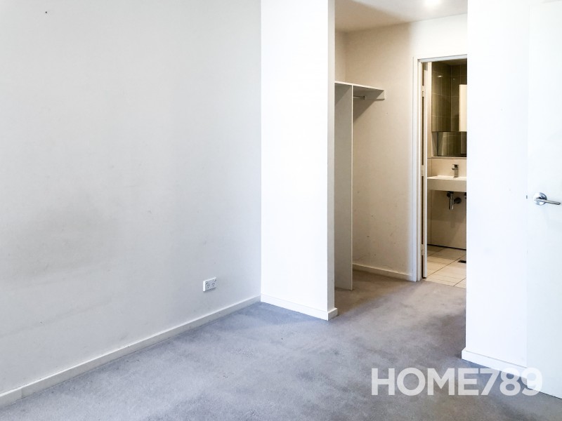 868/2 Cooper Place, Zetland NSW 2017