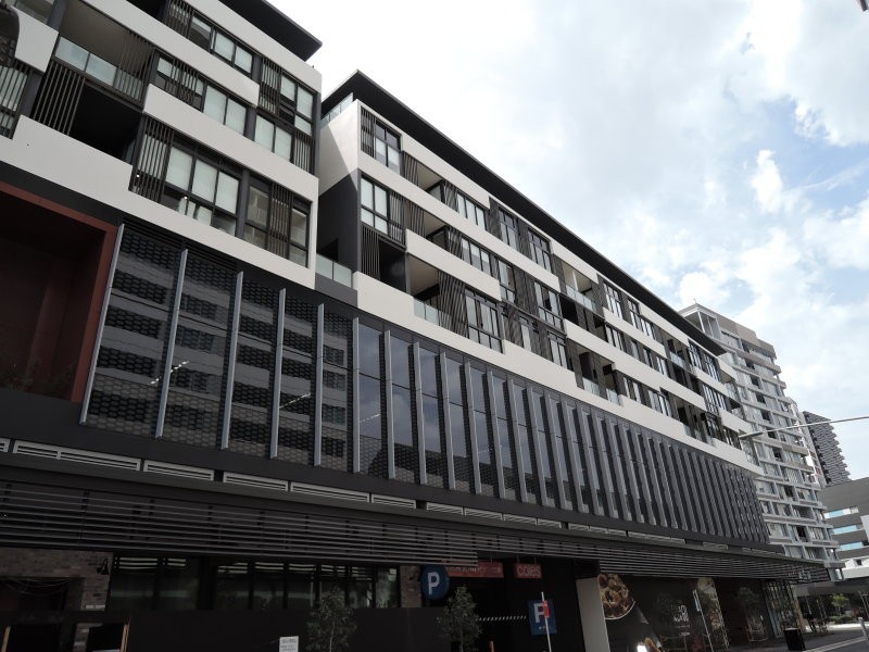 868/2 Cooper Place, Zetland NSW 2017