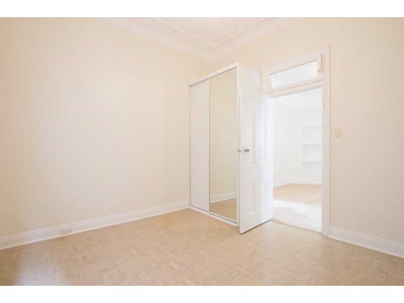 18 Hillcrest Street, Tempe NSW 2044