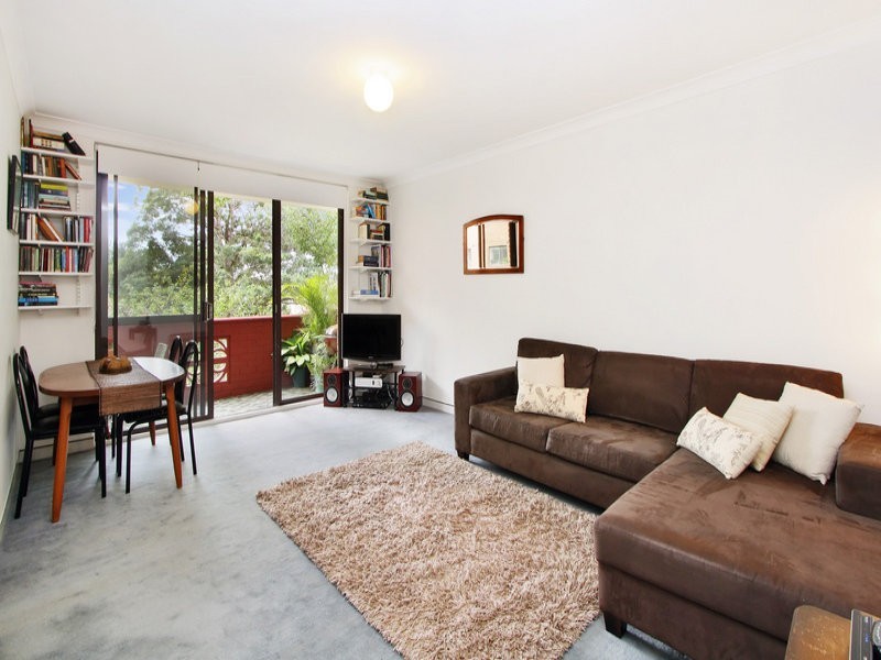 13/7-9 Tupper Street, Enmore NSW 2042